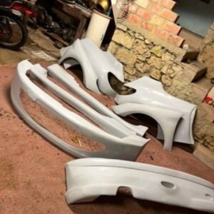 kit carrosserie WRC fibre neuf pour Peugeot
